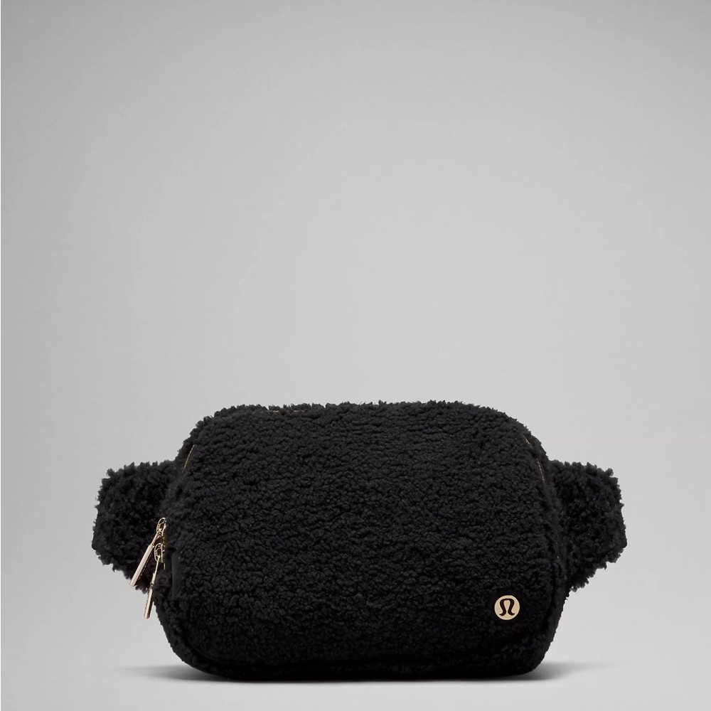 Lululemon Black/Gold Fleece Belt Bag, Brand New